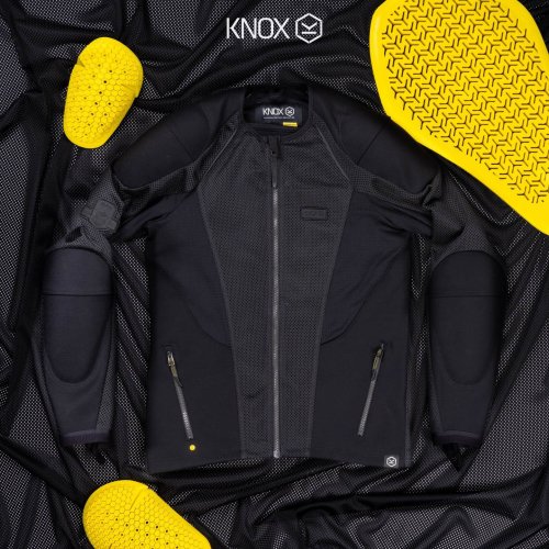 Photo post from motomax.