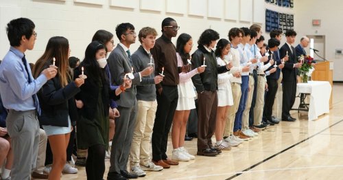 Carousel post from saeslions.