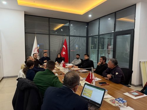 Carousel post from turkiyemasatenisifederasyonu.