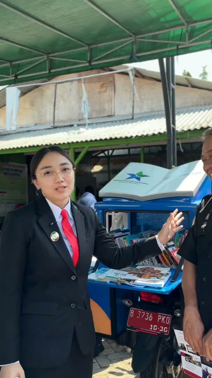 Video post from pemkotblitar.