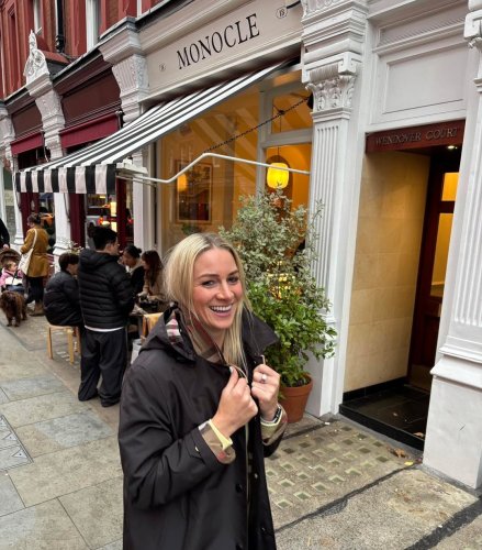 Carousel post from gembon23.