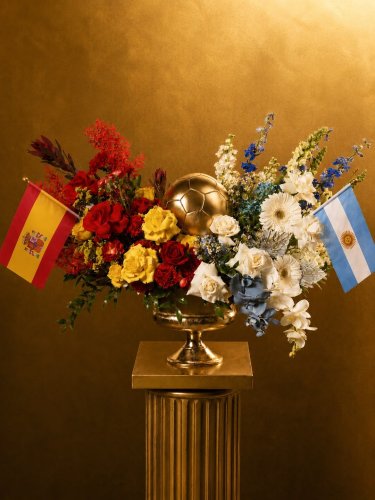 Photo post from thefamilyflowers.
