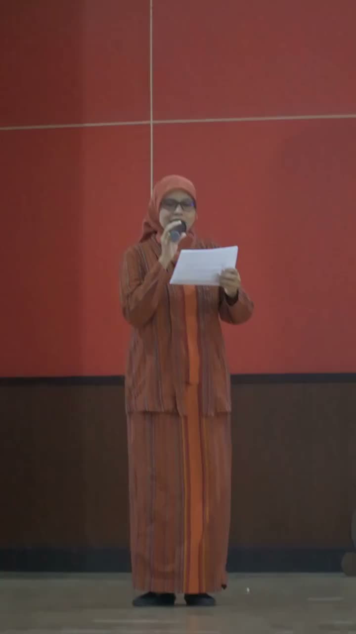 Video post from pemkotblitar.