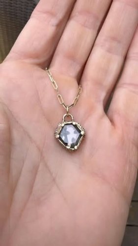 Video post from sylviemajerova.