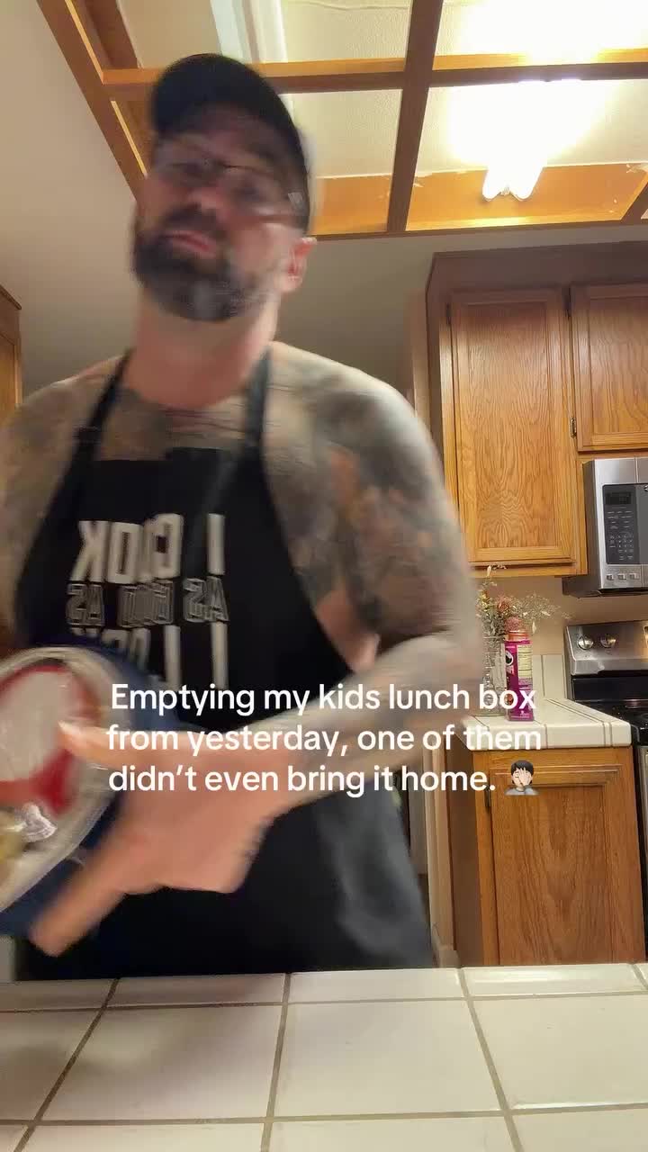 Video post from famous_creations_catering.