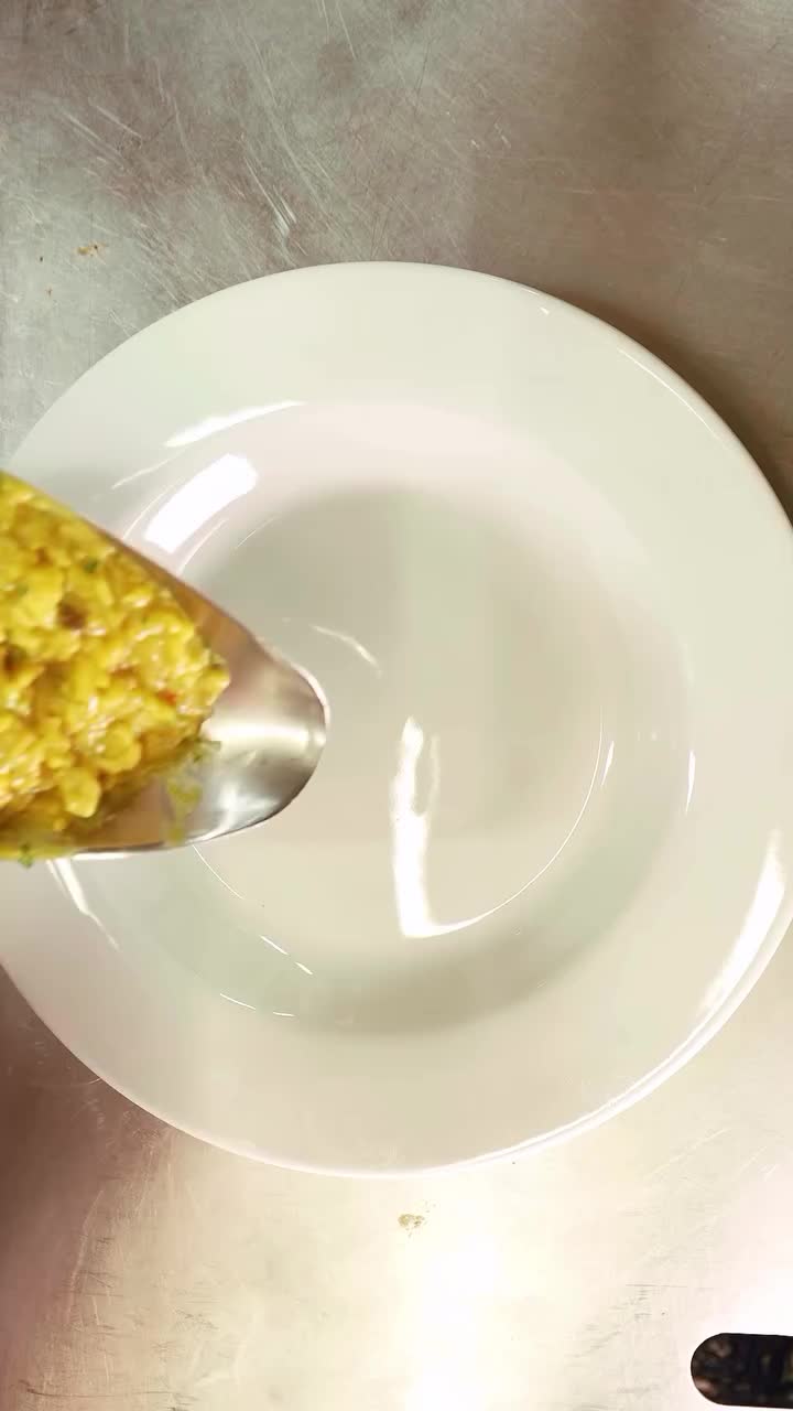 Video post from themoathouse.