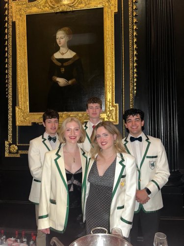 Carousel post from queensboatclub.