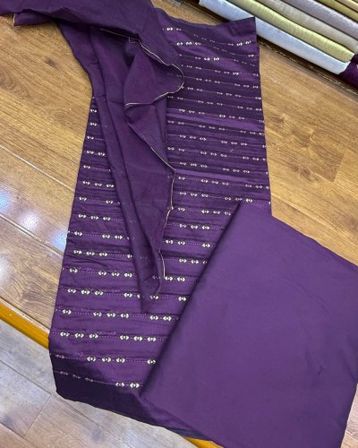 Carousel post from akbar_fabrics_.