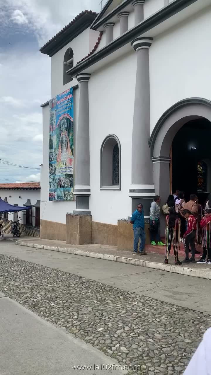 Video post from la102fm.