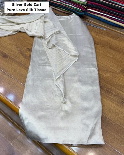 Carousel post from akbar_fabrics_.