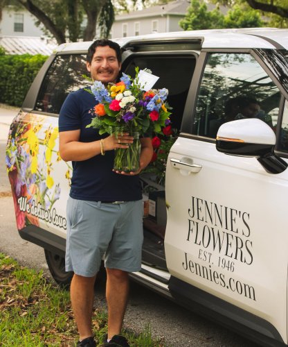 Calm Standing Spray - Tampa, FL | Jennie's Flowers