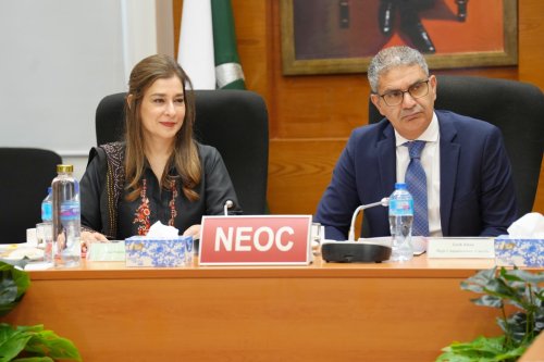 Carousel post from pakfightspolio.