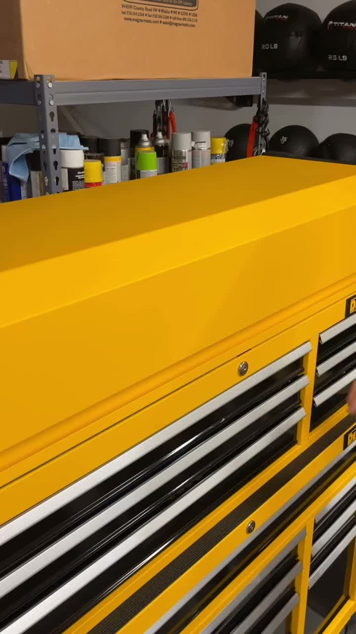 Video post from dewalttough.