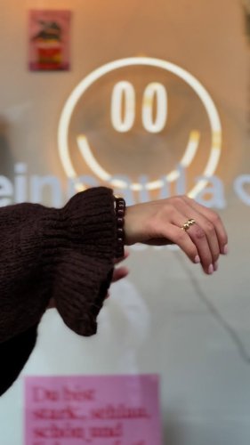 Video post from fraeuleinpaula_lg.