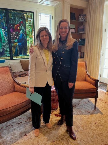 Carousel post from historyisthebestmajor.