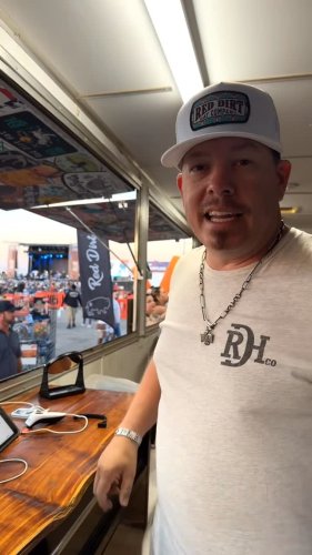 Video post from reddirthatco.