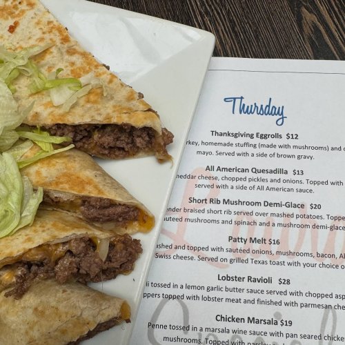 Photo post from laurasbarandgrill.