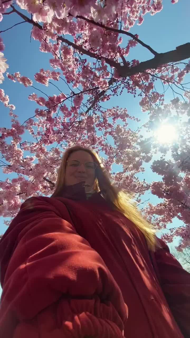 Video post from sarahvisuals.de.