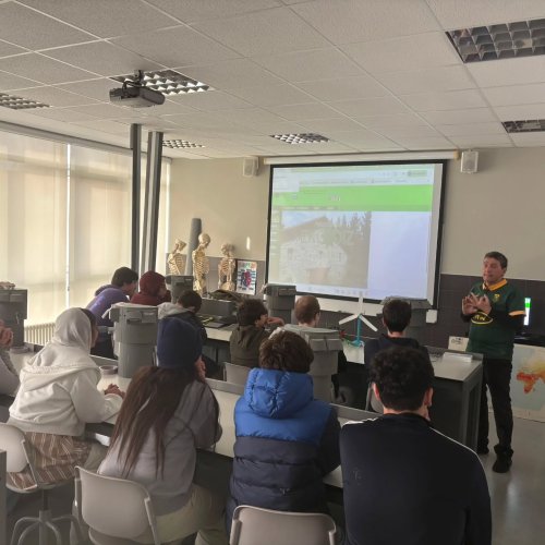 Carousel post from ellacuriazurbaranbhi.