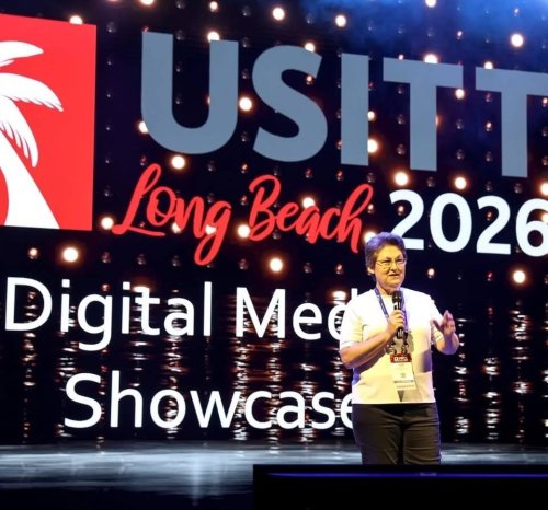 Carousel post from prg.north.america.