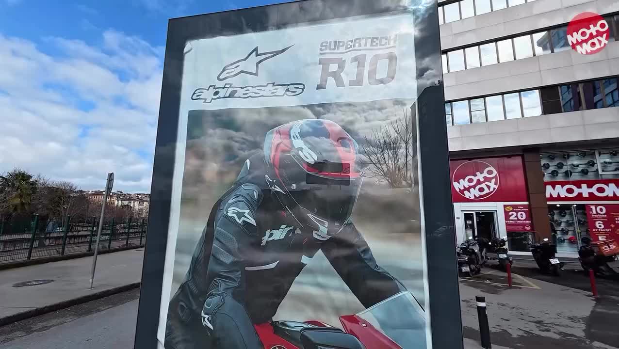 Video post from motomax.