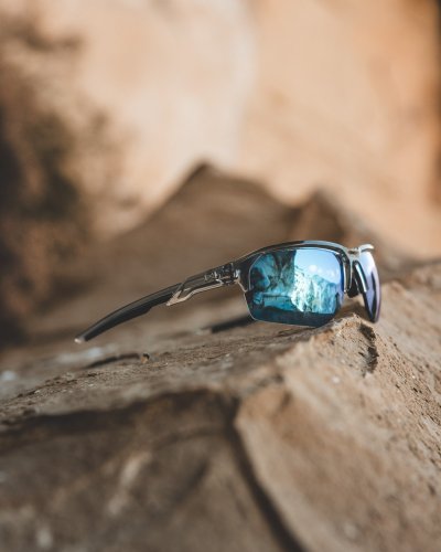 WX JAKL Sunglasses - CAPTIVATE™ Polarized Green Mirror Lenses