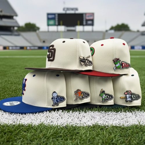 Carousel post from exclusive.fitted.