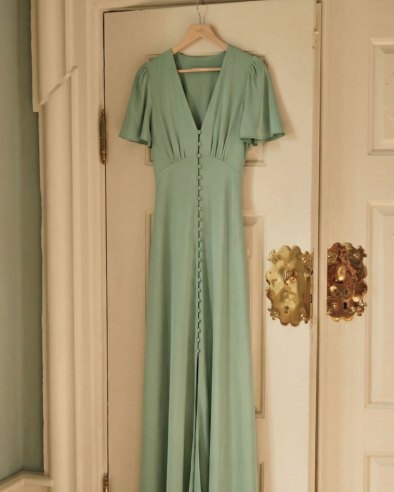 green emerald velvet dress Emeraude Dress main image 0