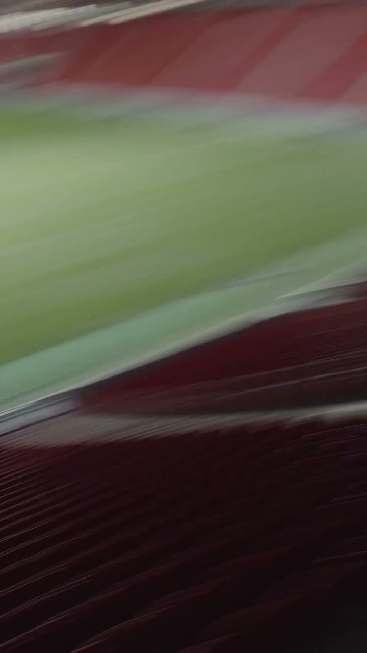 Video post from liveoficial.