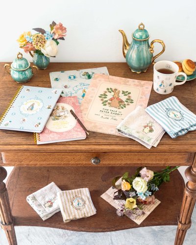 限定版★オリジナルテーブルウェア★ピーターラビットコレクション★全60巻 ピーターラビット™公式オンラインショップ