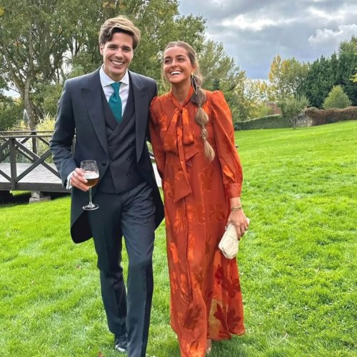 Photo post from trajes_guzman.