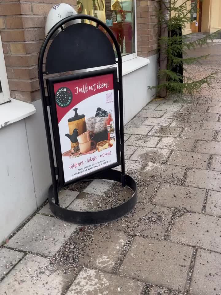 Carousel post from madeinmedelpad.