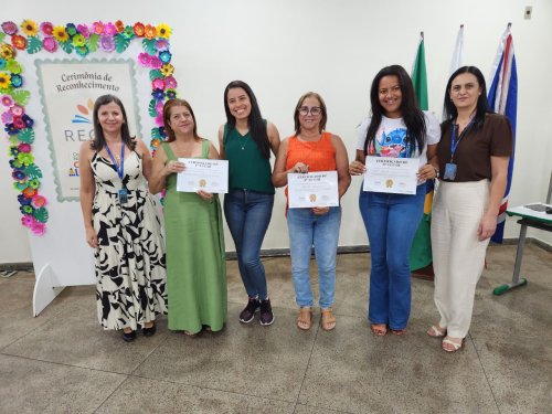 Carousel post from prefeituradeigarape.