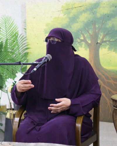 Carousel post from nighathashmi.