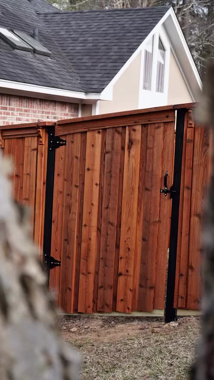 Video post from loosianafenceandpatios.