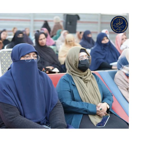 Carousel post from nighathashmi.