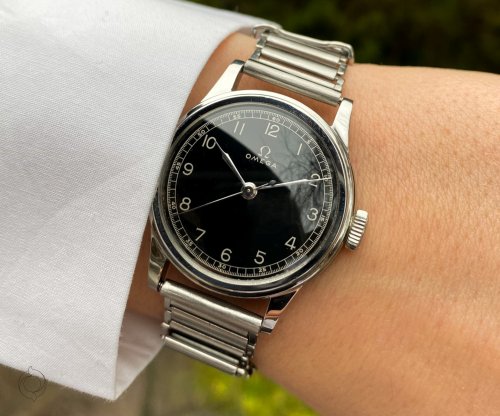 Carousel post from schoenesammleruhren.