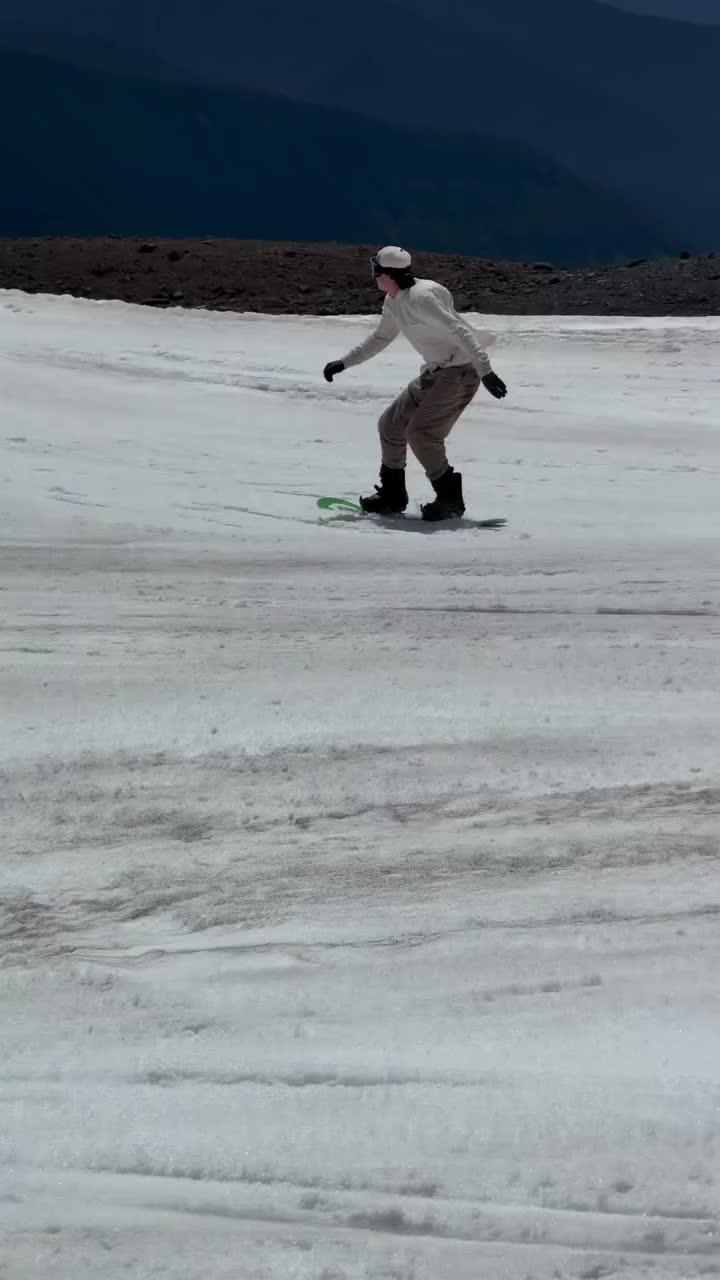Video post from gnusnowboards.
