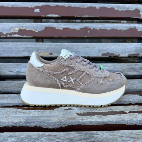 Photo post from almareafootwear.