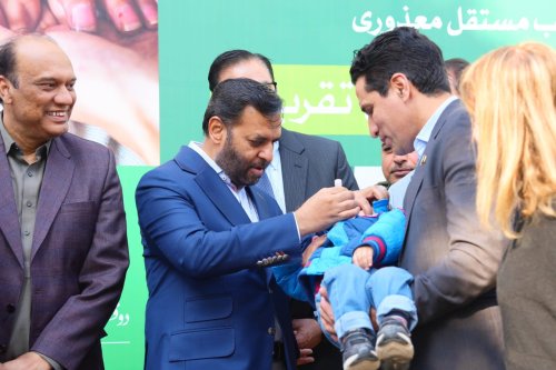 Carousel post from pakfightspolio.