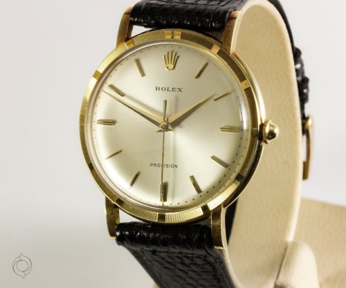 Carousel post from schoenesammleruhren.