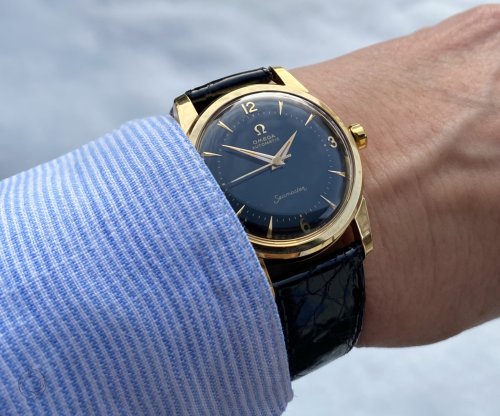 Carousel post from schoenesammleruhren.