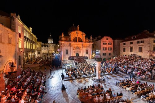 Carousel post from dubrovnikfestival.