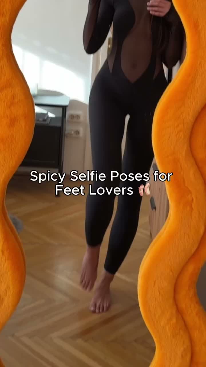 Video post from lovehoneyofficial.