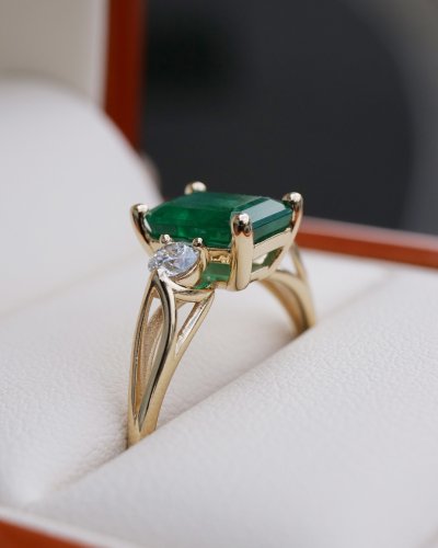 Photo post from diamondsbyme.