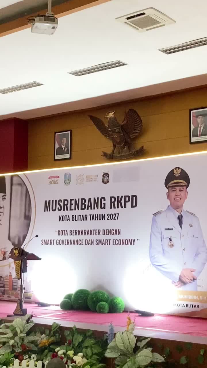 Video post from pemkotblitar.