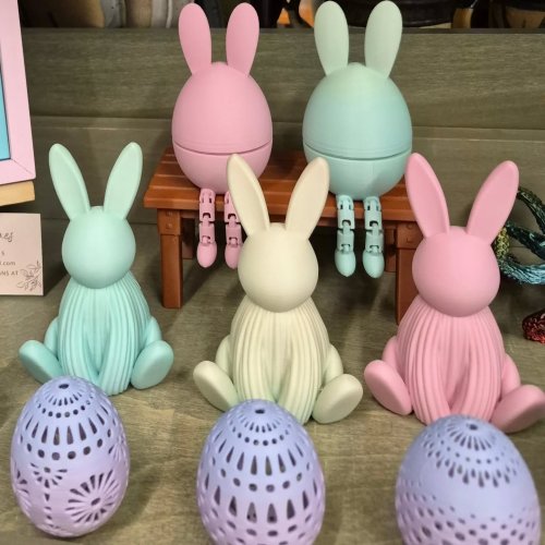 Carousel post from niftygiftynorfolk.