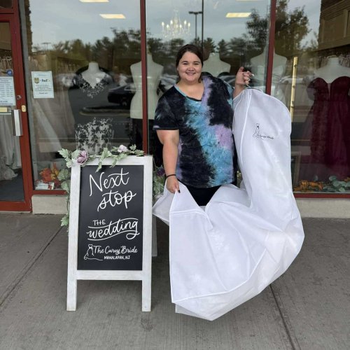 Photo post from thecurvybridenj.