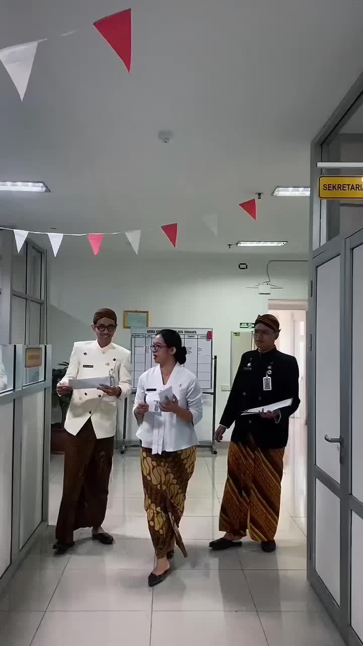 Video post from dpmptsp.surakarta.