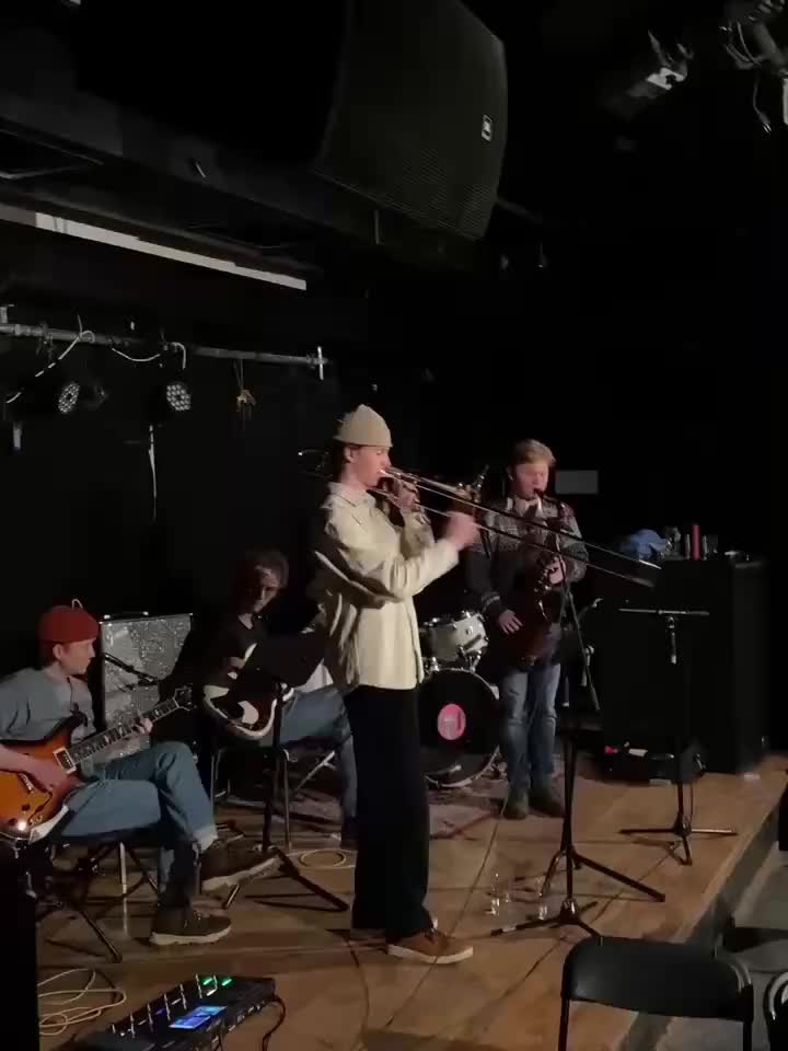 Carousel post from siostudentliv.